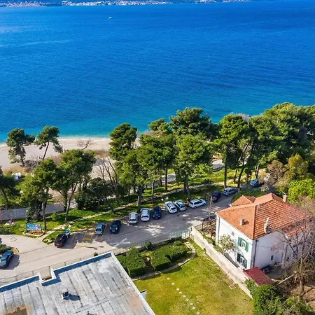 Seaside House Kolovare