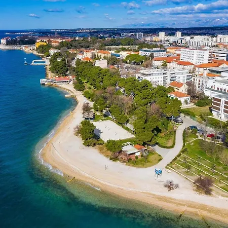Апартаменты Seaside House Kolovare Задар