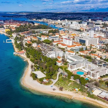 Апартаменты Seaside House Kolovare Задар